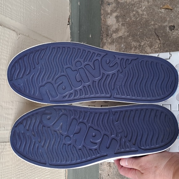 Men's Native Water Shoes - sz 10 - Picture 6 of 10